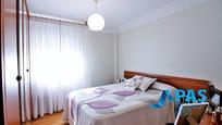 Bedroom of Flat for sale in Santander