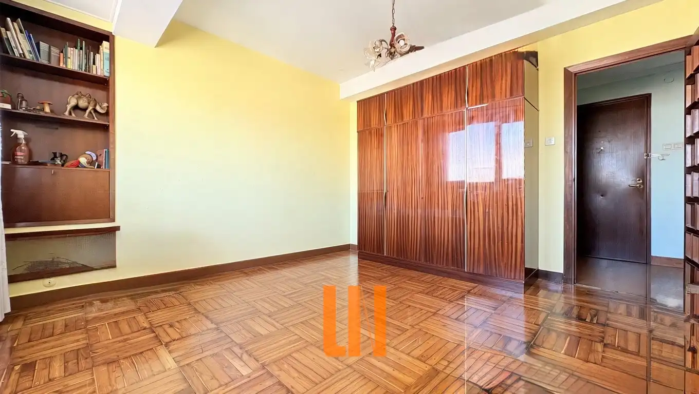 Bedroom of Flat for sale in A Coruña Capital   with Parquet flooring and Balcony
