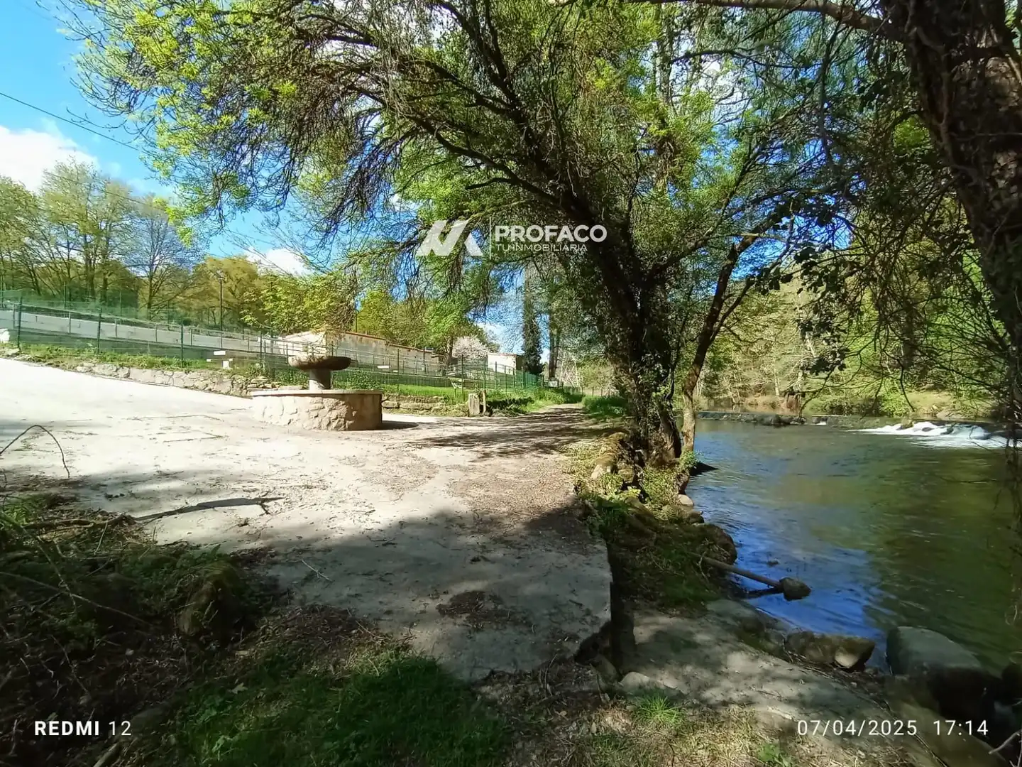 Vista exterior de Casa o xalet en venda en Punxín amb Calefacció i Traster