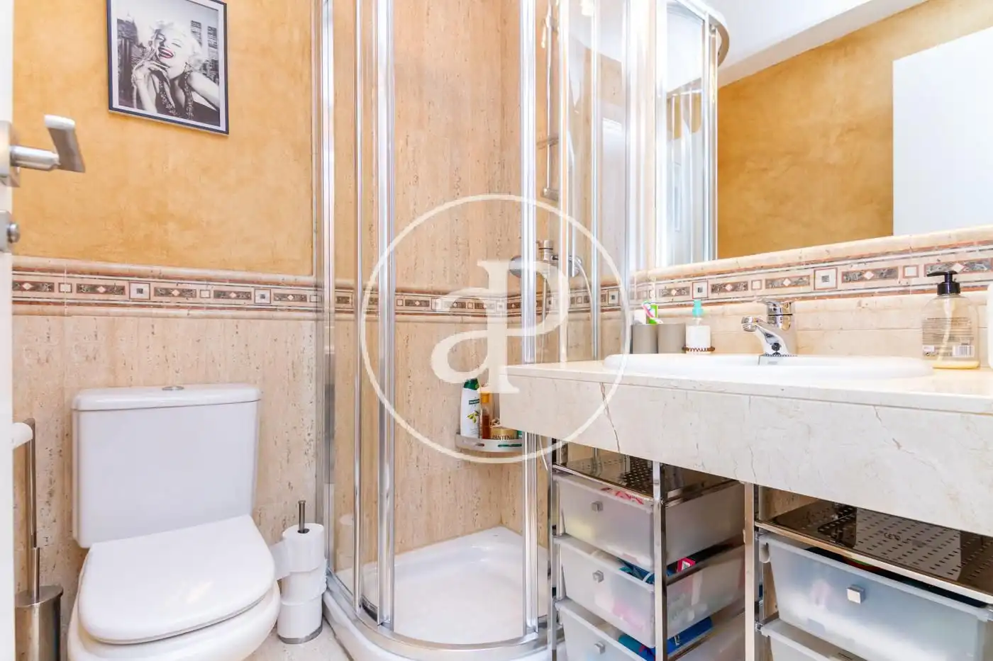 Badezimmer von Wohnung zur Miete in Pozuelo de Alarcón mit Klimaanlage, Heizung und Privatgarten