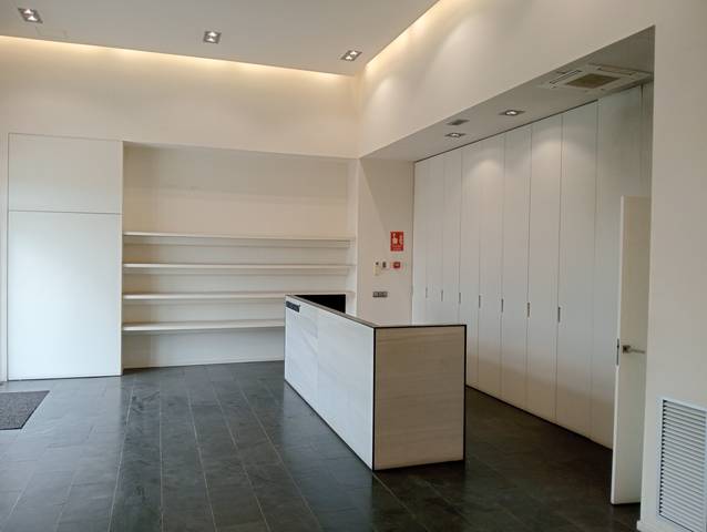 Nave industrial en Venta en Carrer Unicef, 25 en Barri dels Escriptors