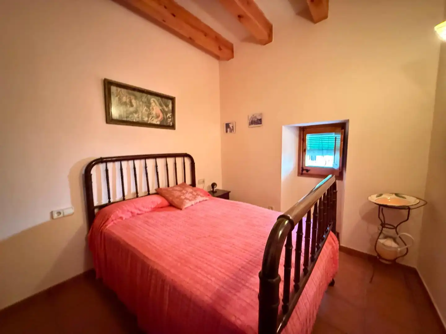 Dormitori de Finca rústica en venda en Riner amb Terrassa i Traster