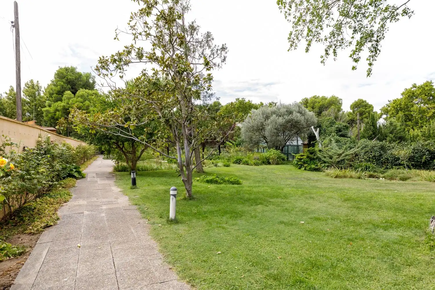 Jardí de Casa o xalet en venda en Zaragoza amb Aire condicionat, Calefacció i Jardí privat