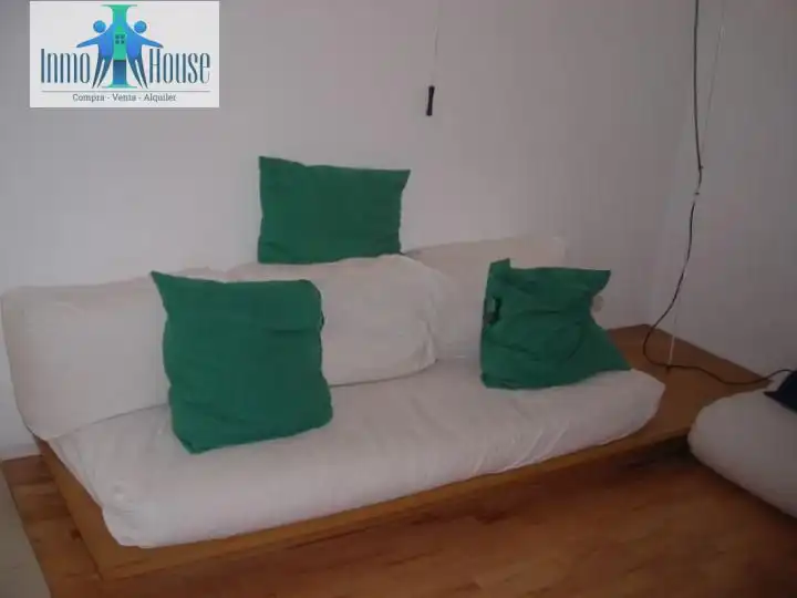 Habitación de Dúplex en venta en Albacete con Aire acondicionado, Calefacción y Terraza