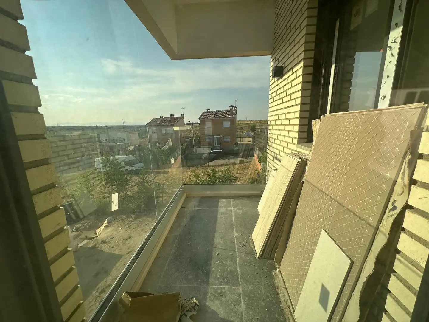Balcony of Houses for sale in Móstoles  with Air Conditioner, Heating and Private garden