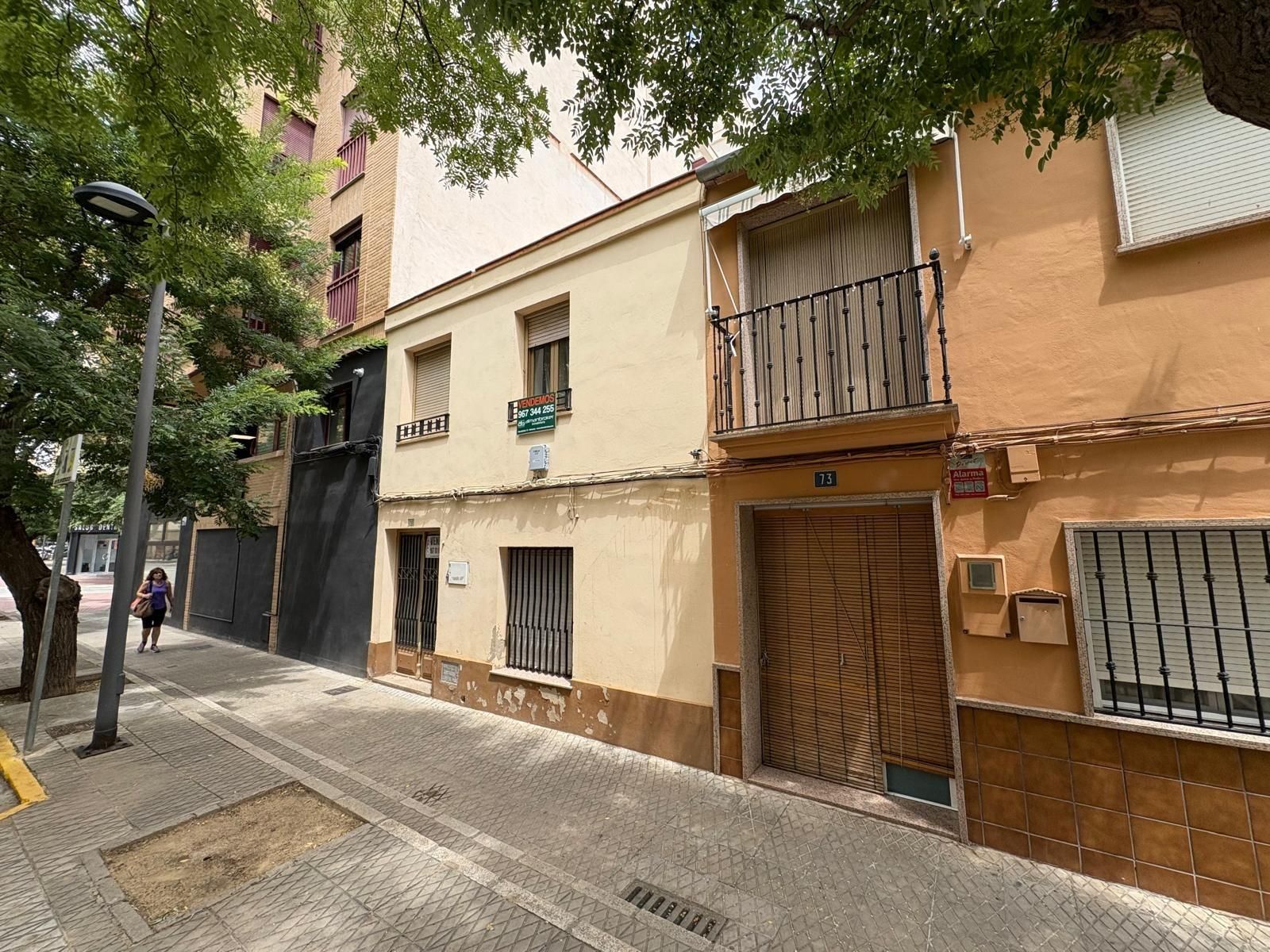 Exterior view of House or chalet for sale in Almansa  with Terrace and Storage room