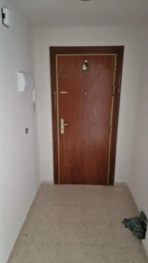 Flat for share in Granada  with Air Conditioner, Terrace and Furnished