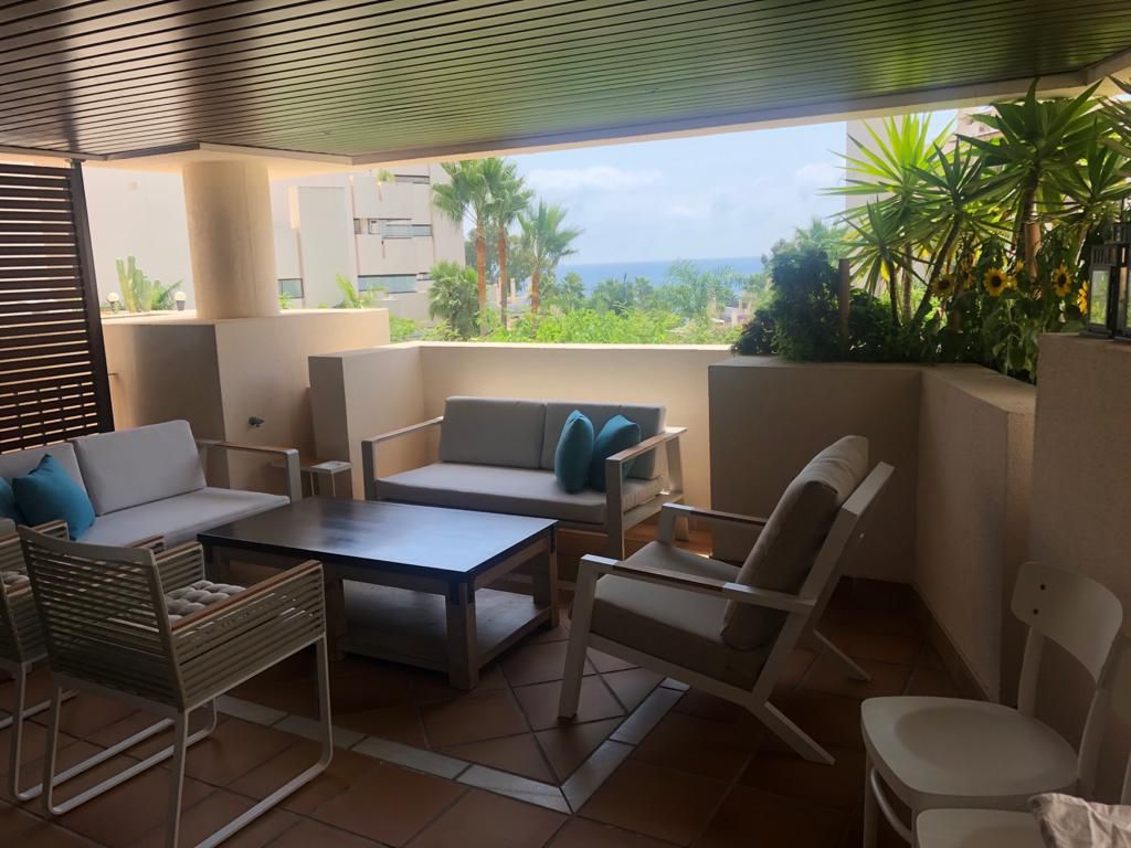 Terrassa de Apartament de lloguer en Estepona amb Terrassa