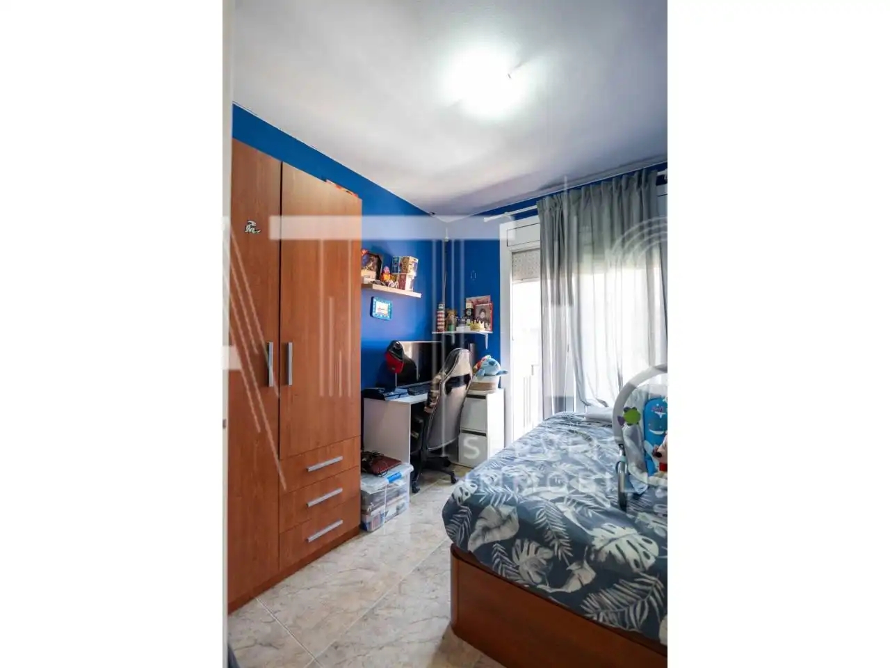 Habitación de Apartamento en venta en Sabadell con Aire acondicionado, Calefacción y Trastero