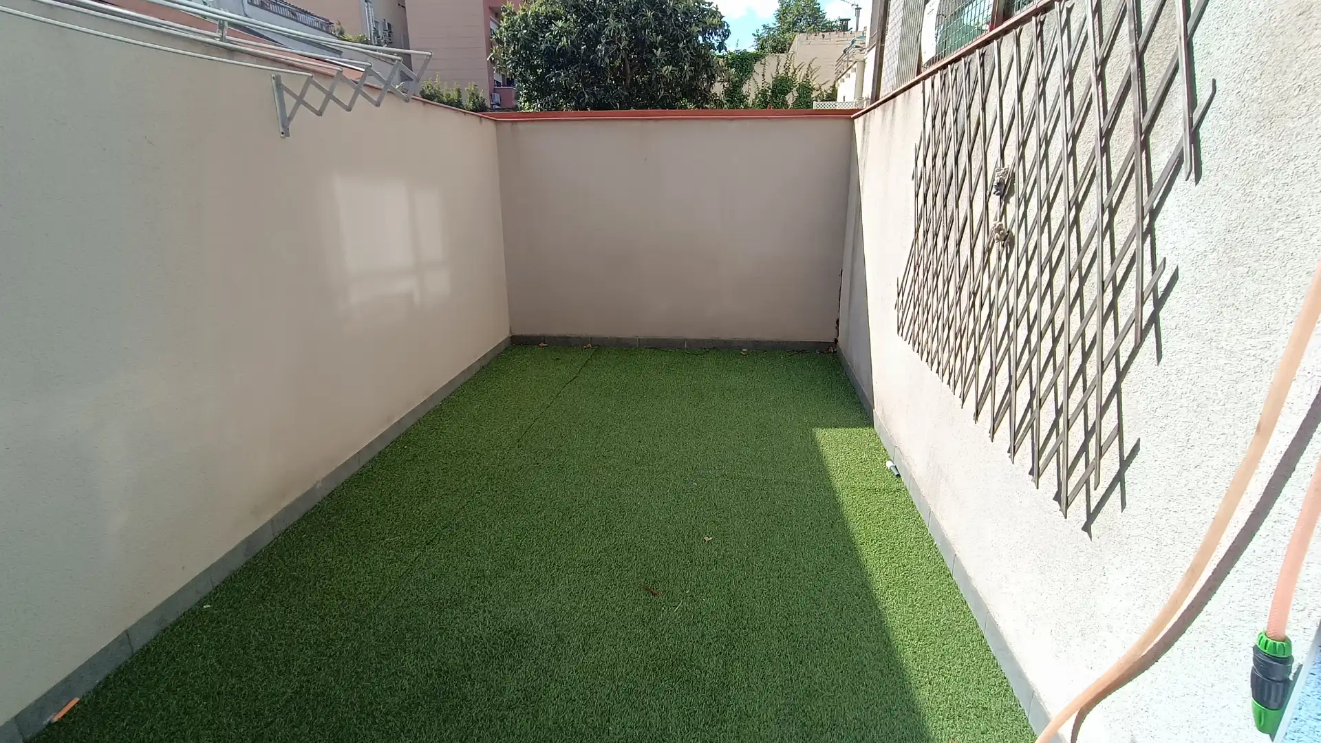 Terrasse von Wohnung zum Verkauf in Cornellà de Llobregat mit Klimaanlage, Heizung und Parkett