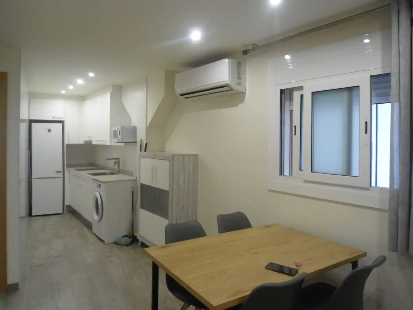 Apartment to rent in Carrer Sant Antoni