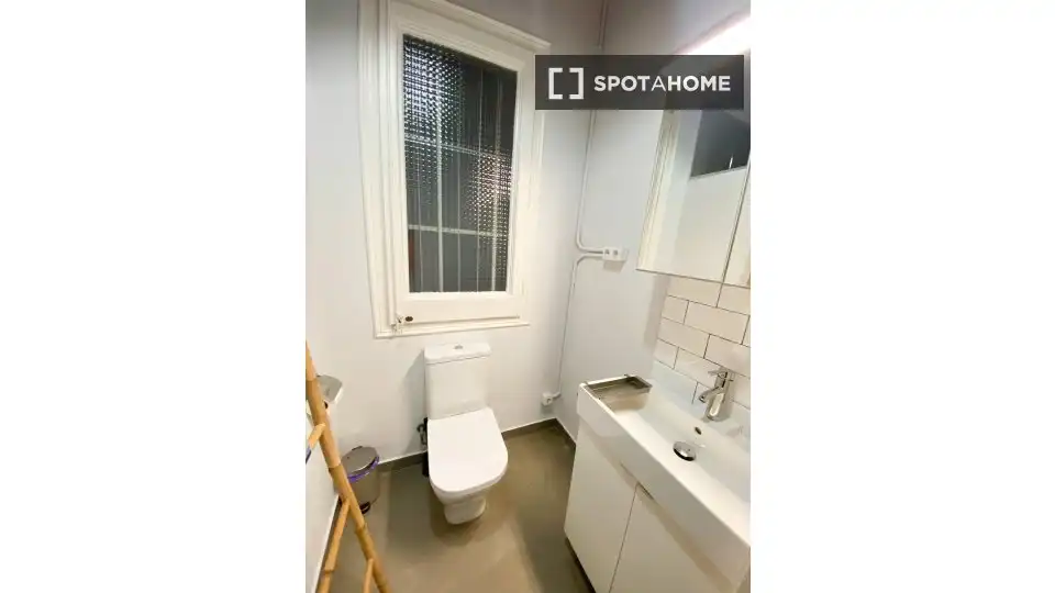 Flat with terrace to rent in Sants - Montjuïc, imagen 10