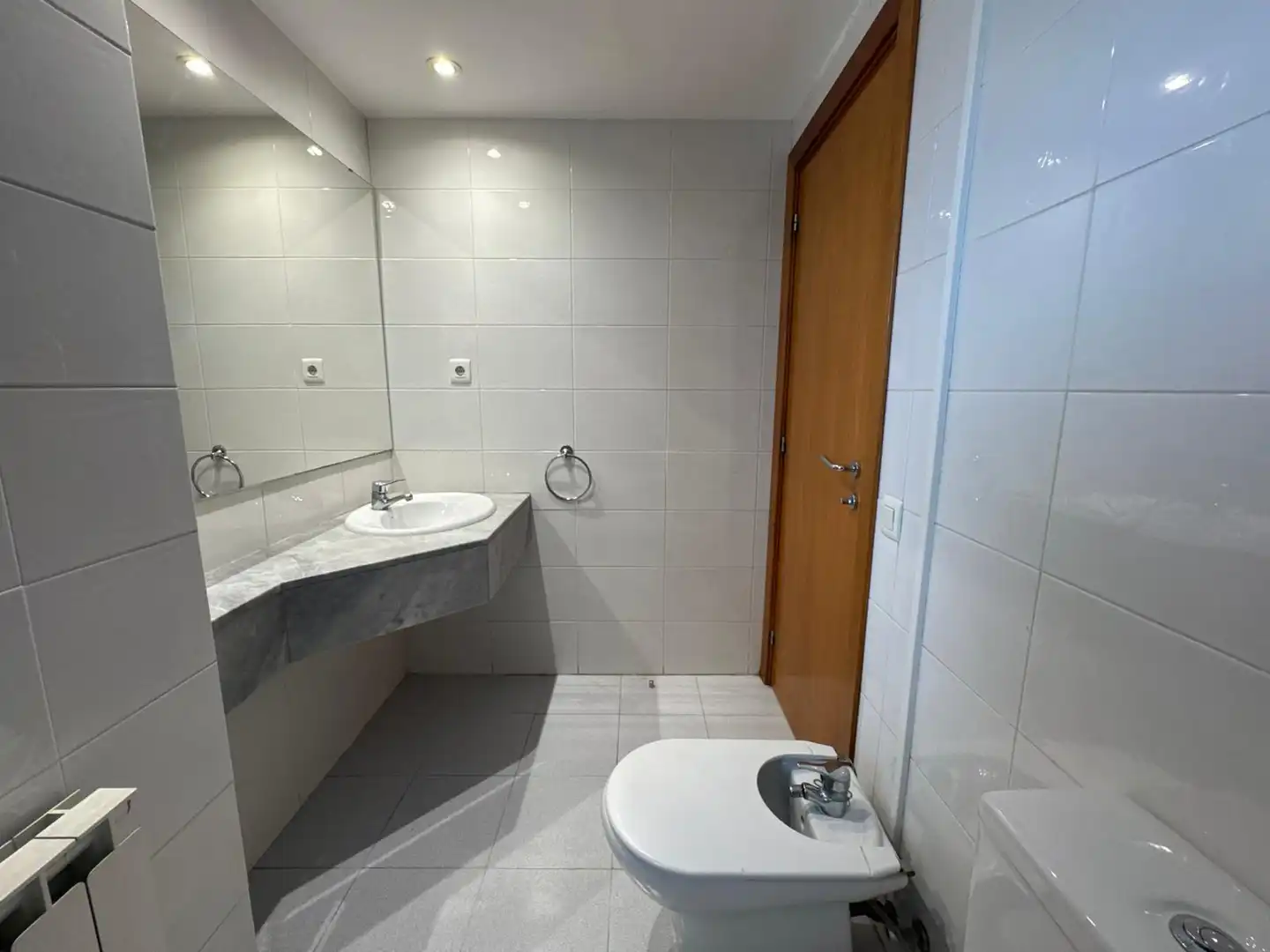 Baño de Piso en venta en Sant Joan Despí con Aire acondicionado, Calefacción y Horno