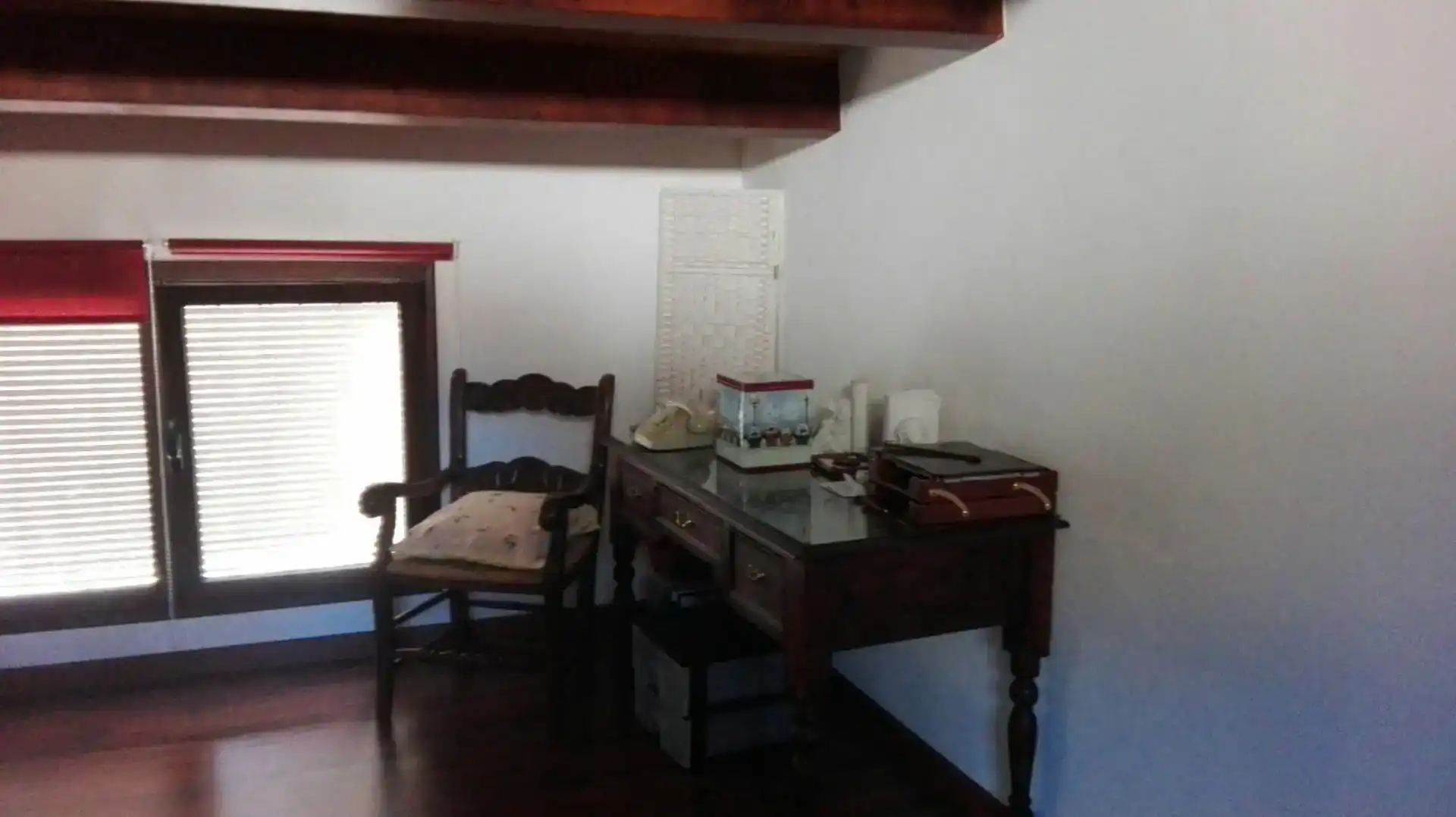 Casa adosada en venda en Alcántara amb Aire condicionat, Moblat i Forn