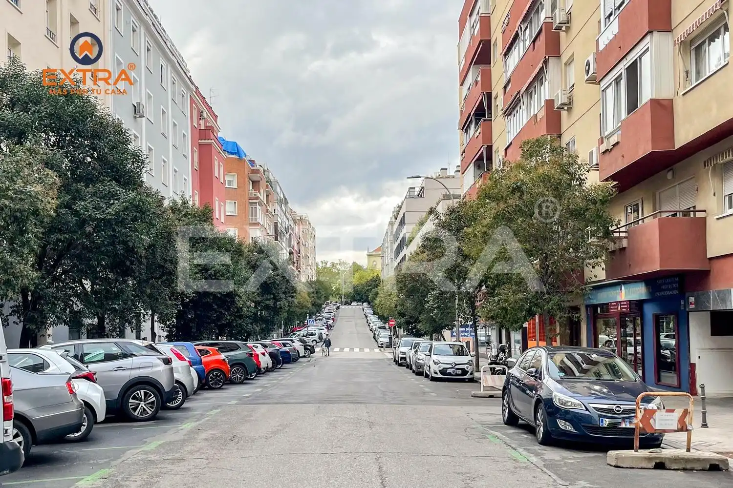 Planta baixa en venda a Calle de Nieremberg, Ciudad Jardín