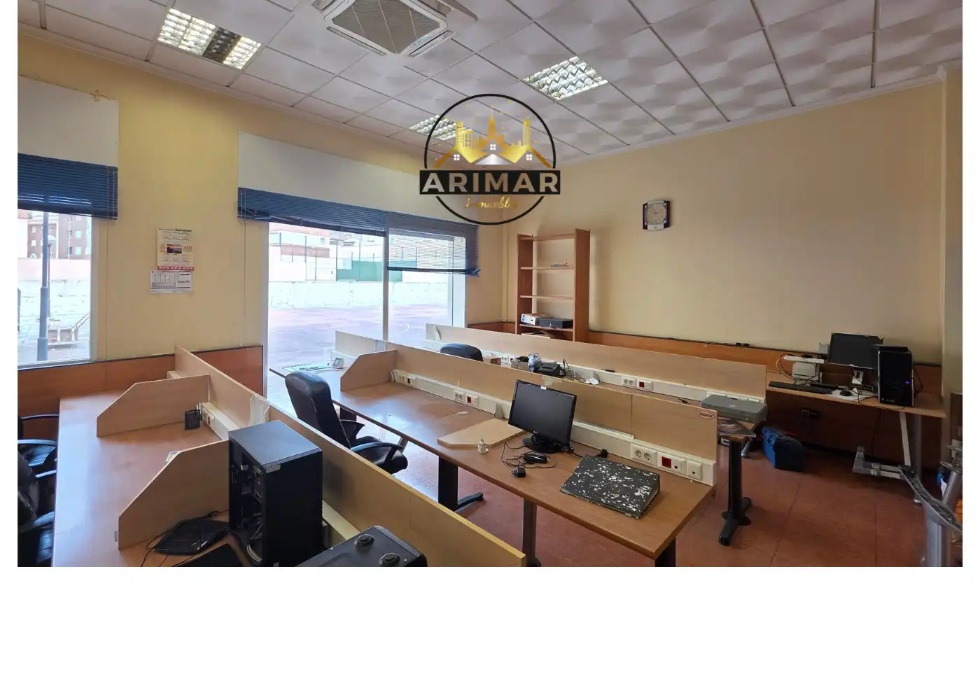 Local comercial de lloguer a Carrer de José María Mulet Ortiz, imagen 2
