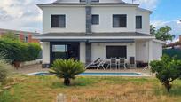 Exterior view of House or chalet for sale in Palau-solità i Plegamans  with Heating, Private garden and Terrace