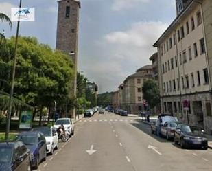 Vista exterior de Pis en venda en Oviedo  amb Terrassa