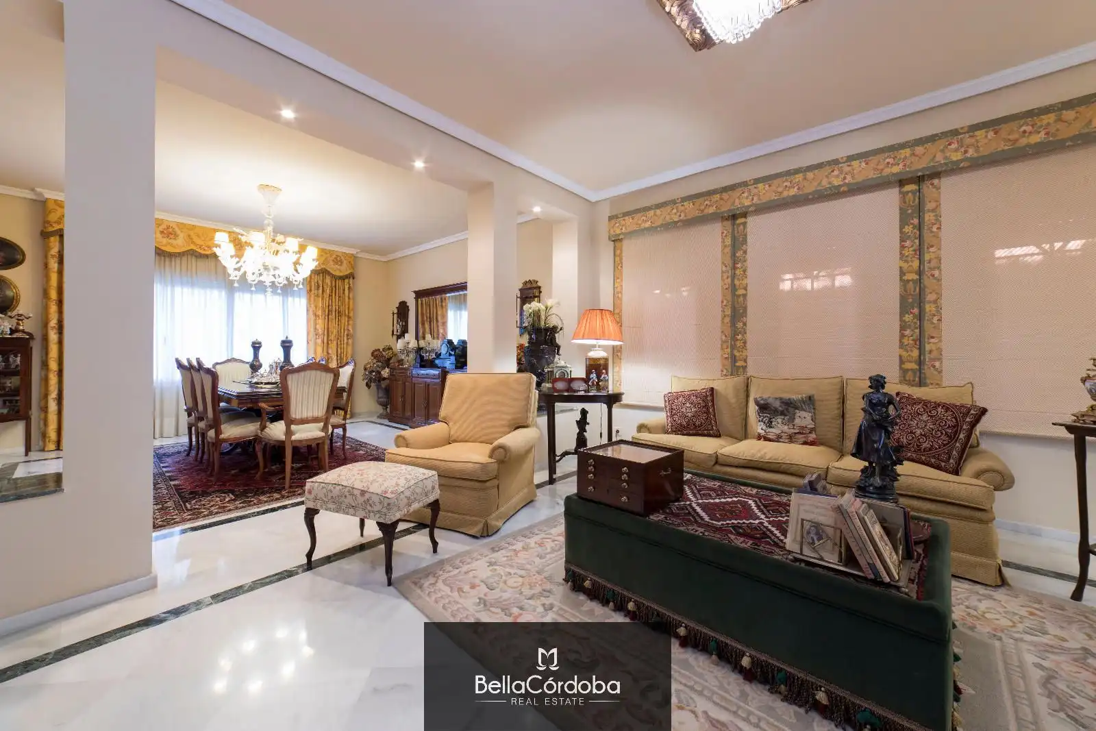 Living room of Houses for sale in Córdoba  with Air Conditioner, Heating and Terrace