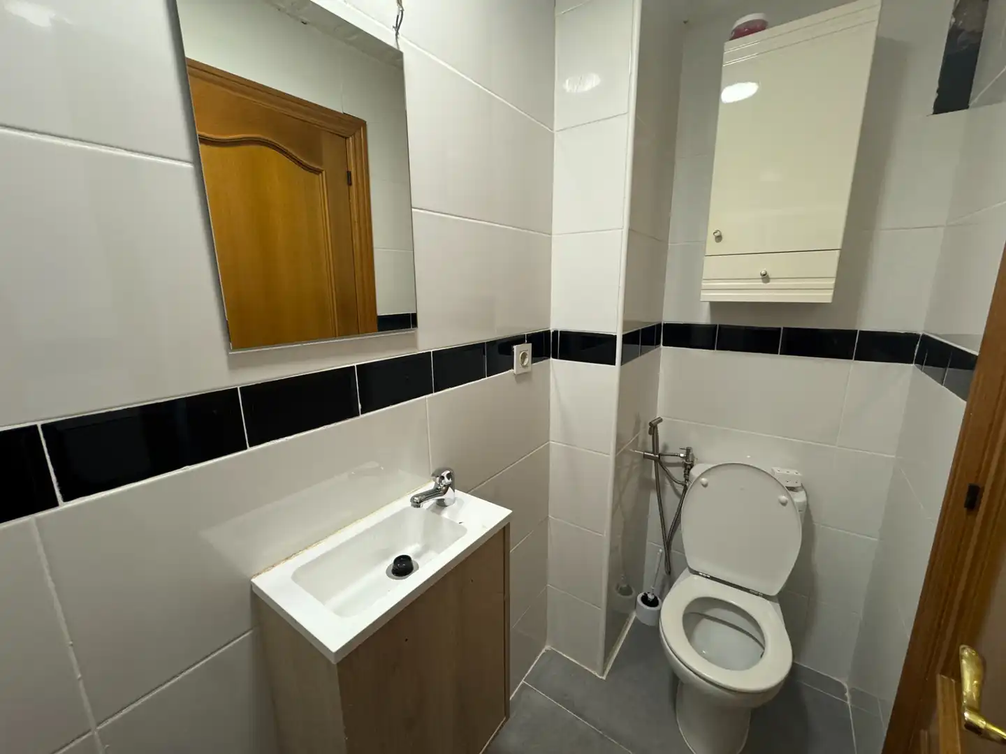 Bany de Pis en venda en Sagunto / Sagunt amb Aire condicionat, Calefacció i Moblat