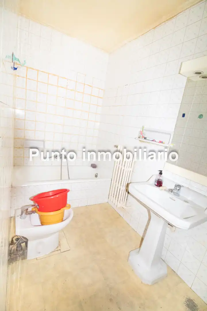 Küche von Wohnung zum Verkauf in Valladolid mit Heizung und Terrasse