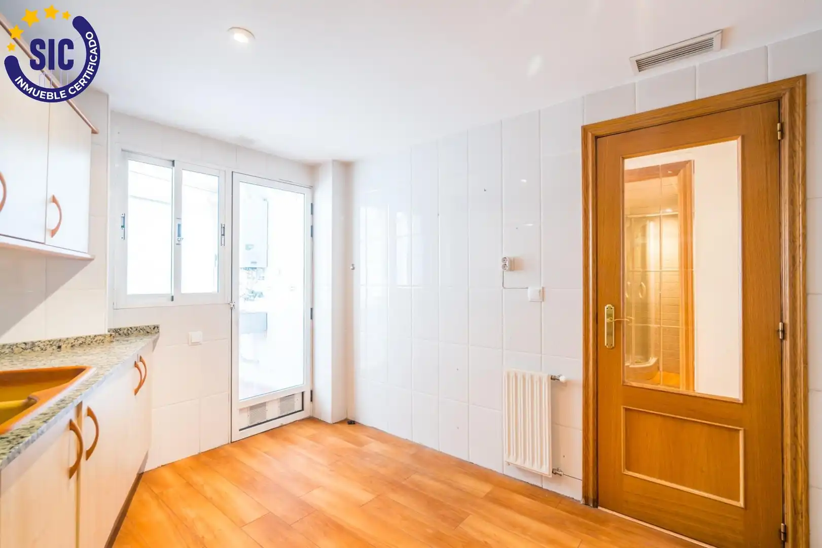 Piso en venta en Valencia con Aire acondicionado, Calefacción y Terraza