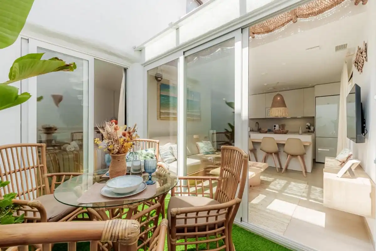 Terrassa de Planta baixa en venda en Estepona amb Aire condicionat, Calefacció i Jardí privat