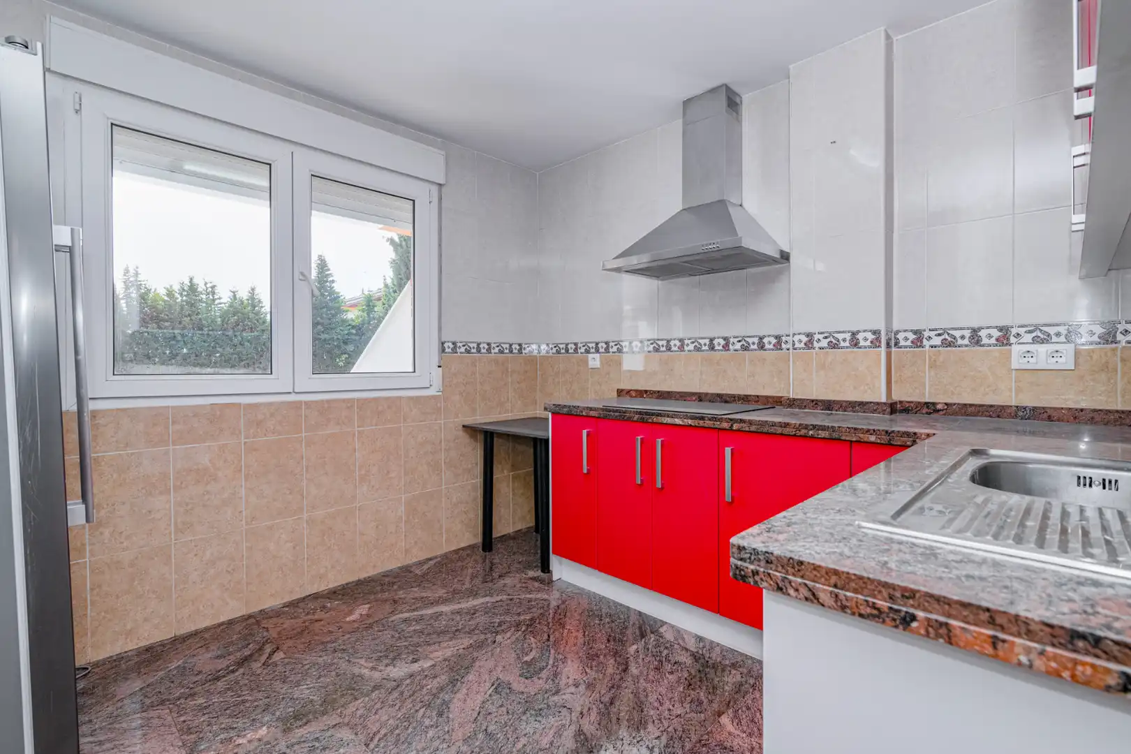 Casa bifamiliare con terrazza in vendita a Calle Río Monachil 7, imagen 8