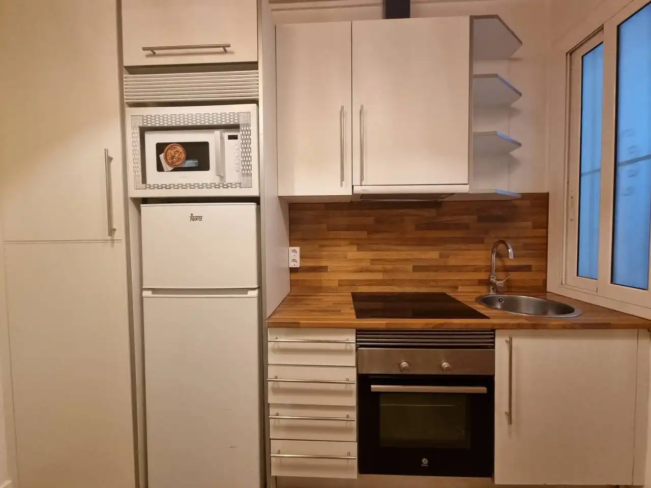 Lofts for rent in Calle Benavent, La Maternitat i Sant Ramon