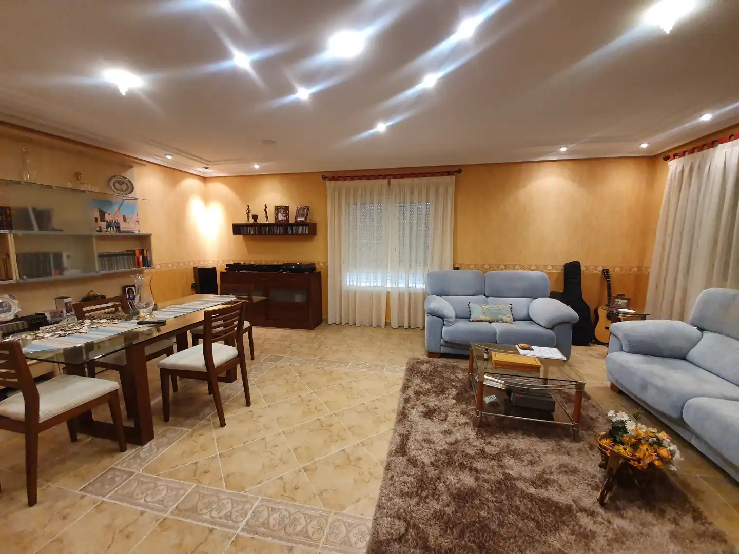 Sala de estar de Casa o chalet en venta en Cogollos de Guadix con Aire acondicionado, Jardín privado y Terraza