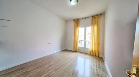 Foto 5 de Piso en venta en Calle Luis Magaña, Baza, Granada