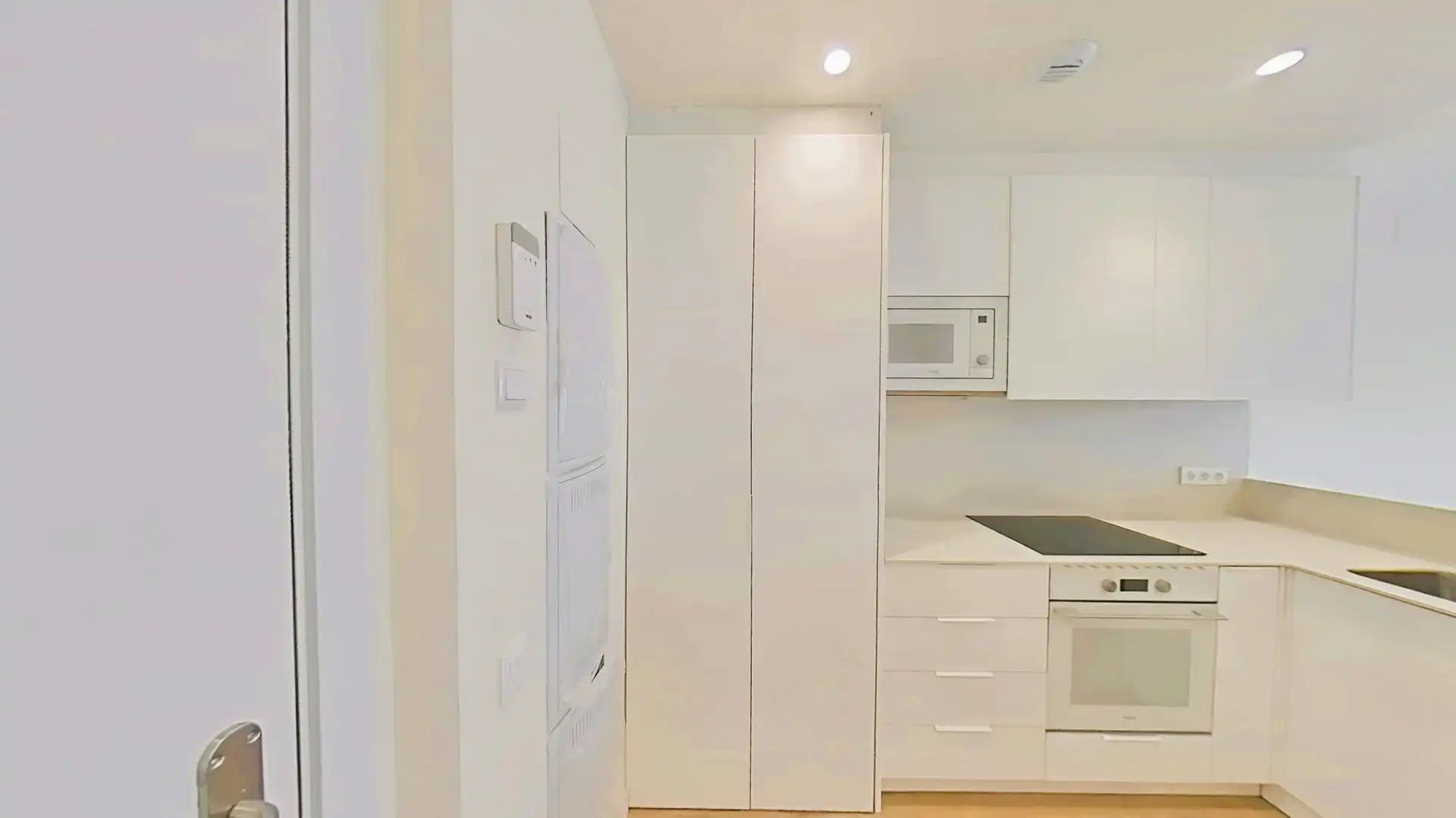 Küche von Wohnung zum Verkauf in Cubelles mit Klimaanlage, Heizung und Privatgarten