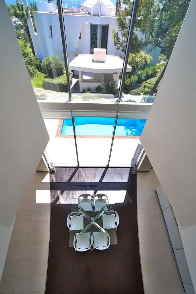Piscina de Casa o chalet de alquiler en Marbella con Aire acondicionado, Jardín privado y Terraza