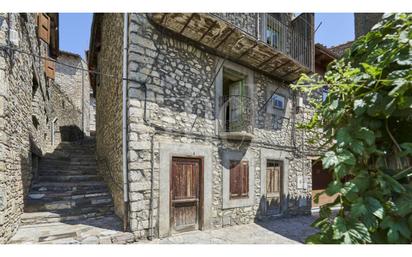 Exterior view of House or chalet for sale in Bellver de Cerdanya