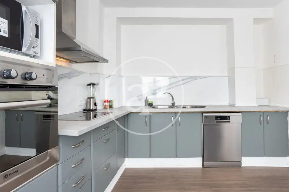 Kitchen of Flat for rent in Valencia  with Air Conditioner, Heating and Furnished