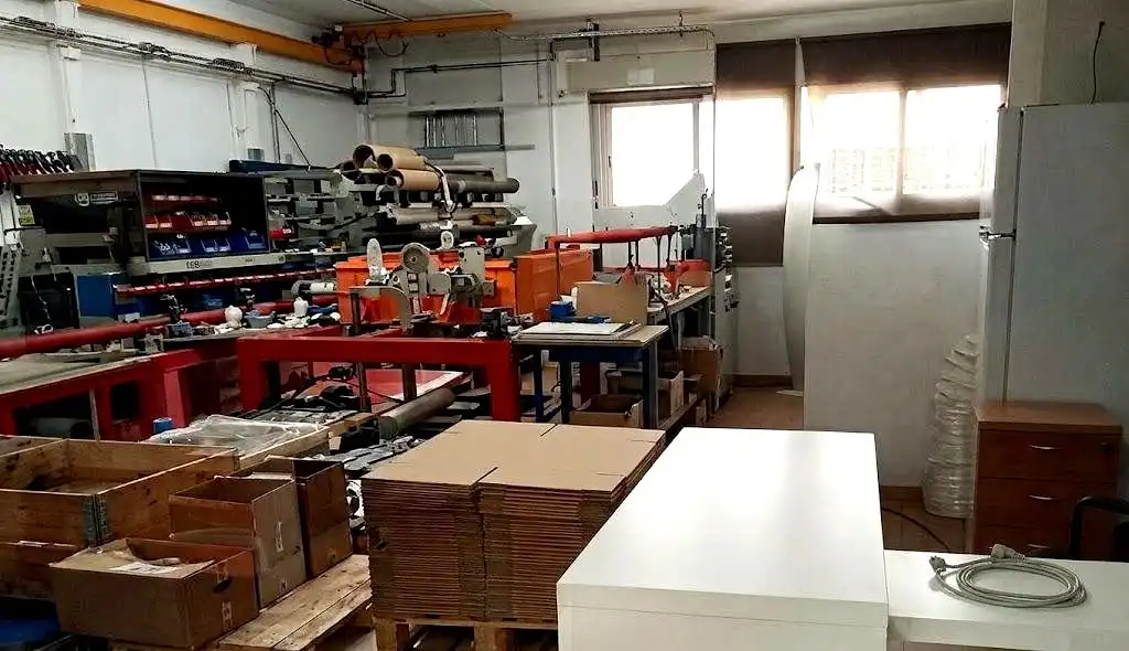Nave industrial in vendita a Calle la Cuba, imagen 2