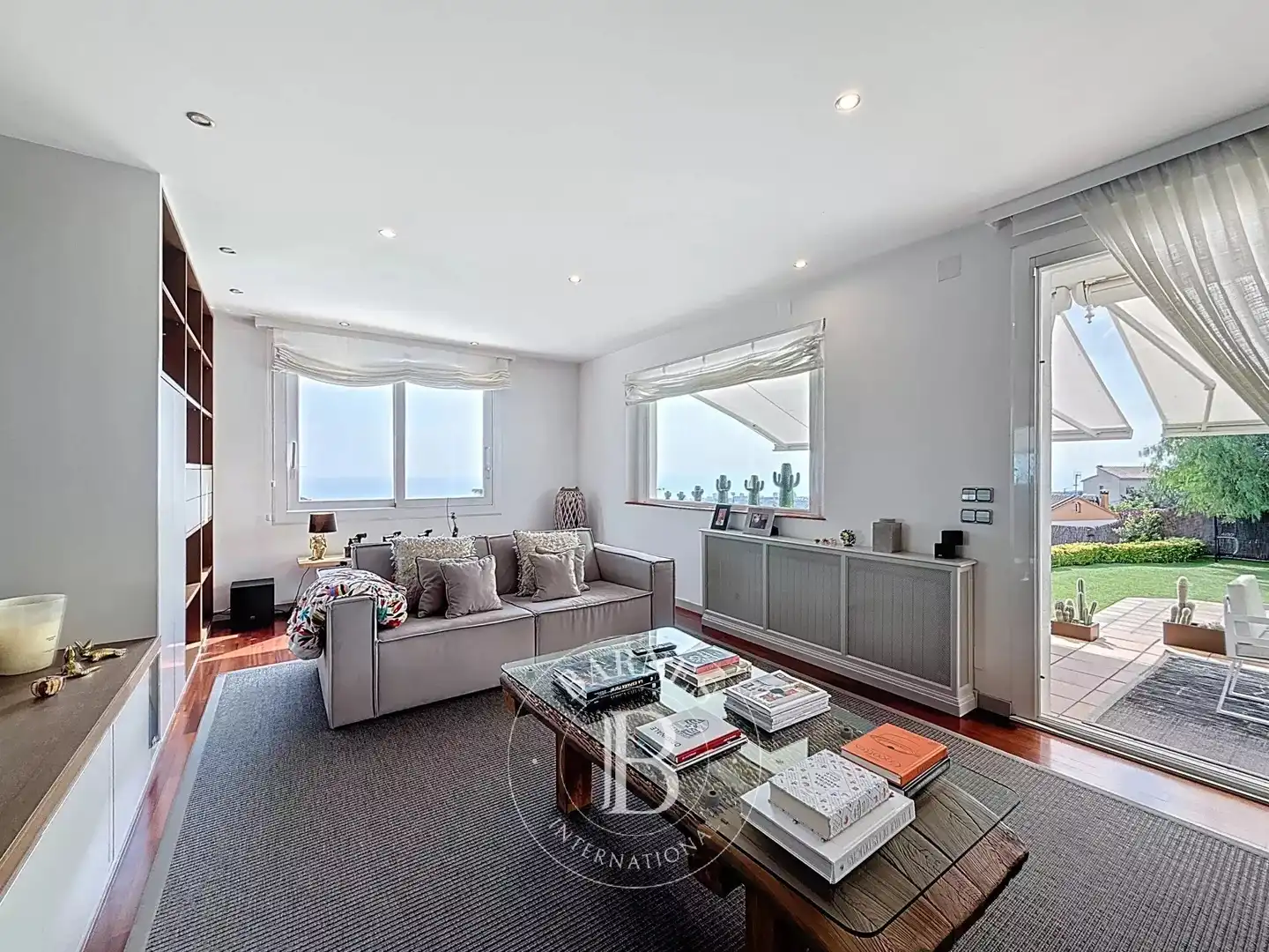 Sala de estar de Casa o chalet en venta en Mataró con Aire acondicionado, Calefacción y Jardín privado