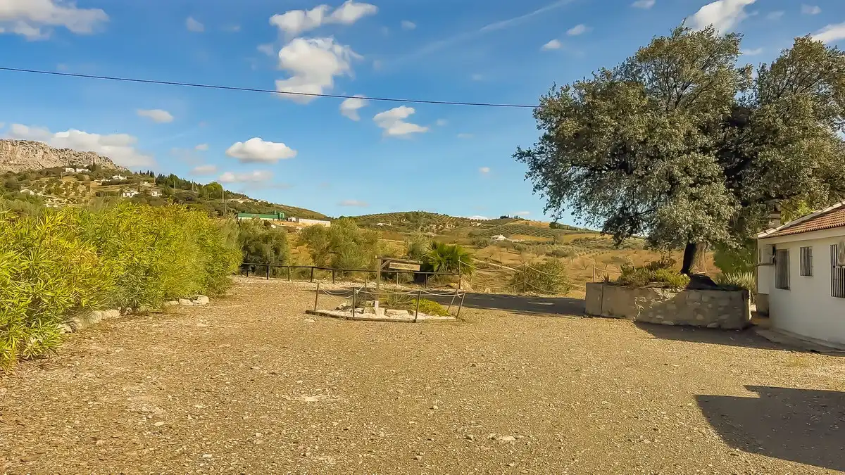 Finca rústica en venta en Villanueva de la Concepción con Jardín privado, Terraza y Trastero