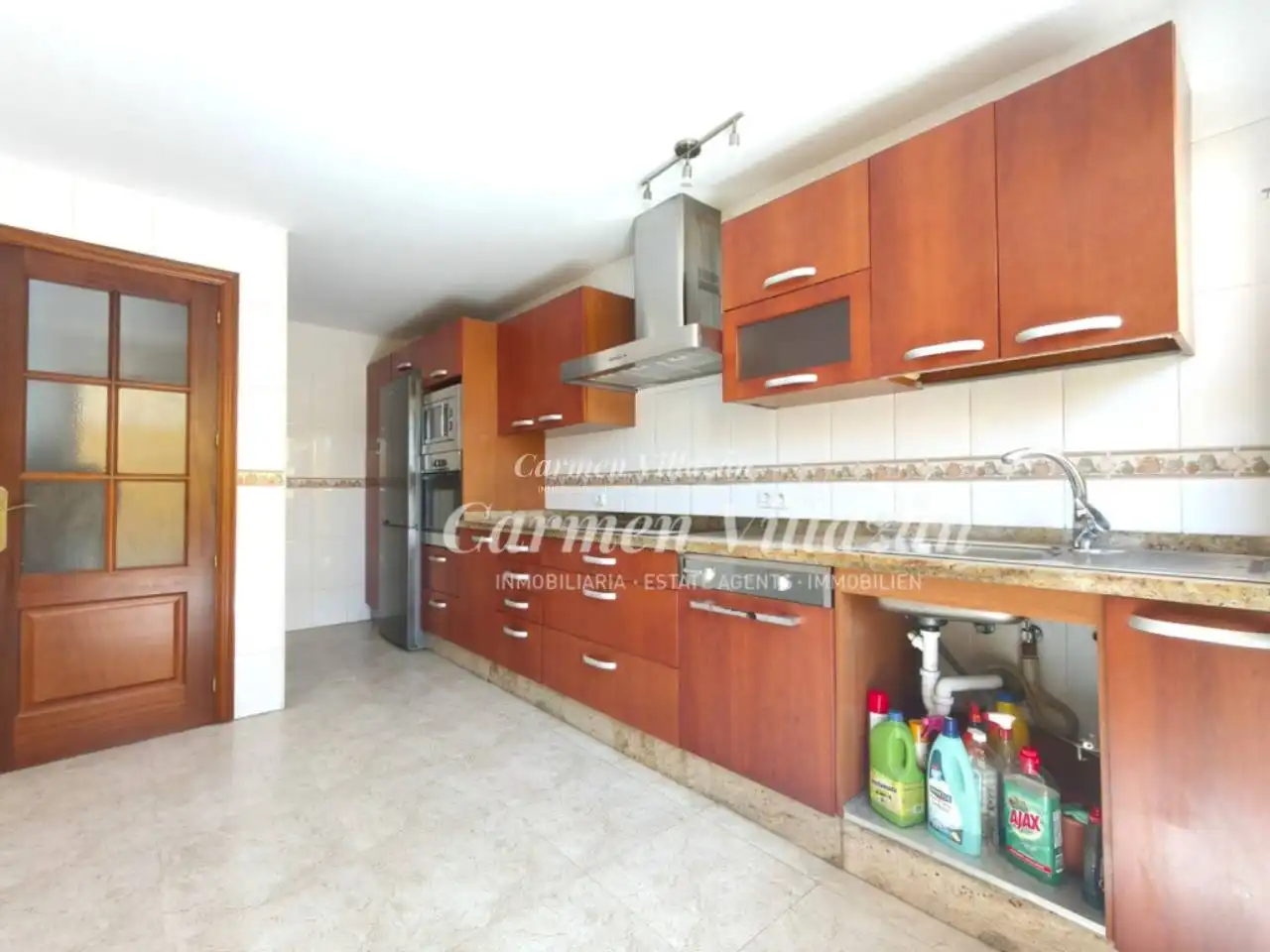 Cocina de Dúplex en venta en Fabelo
