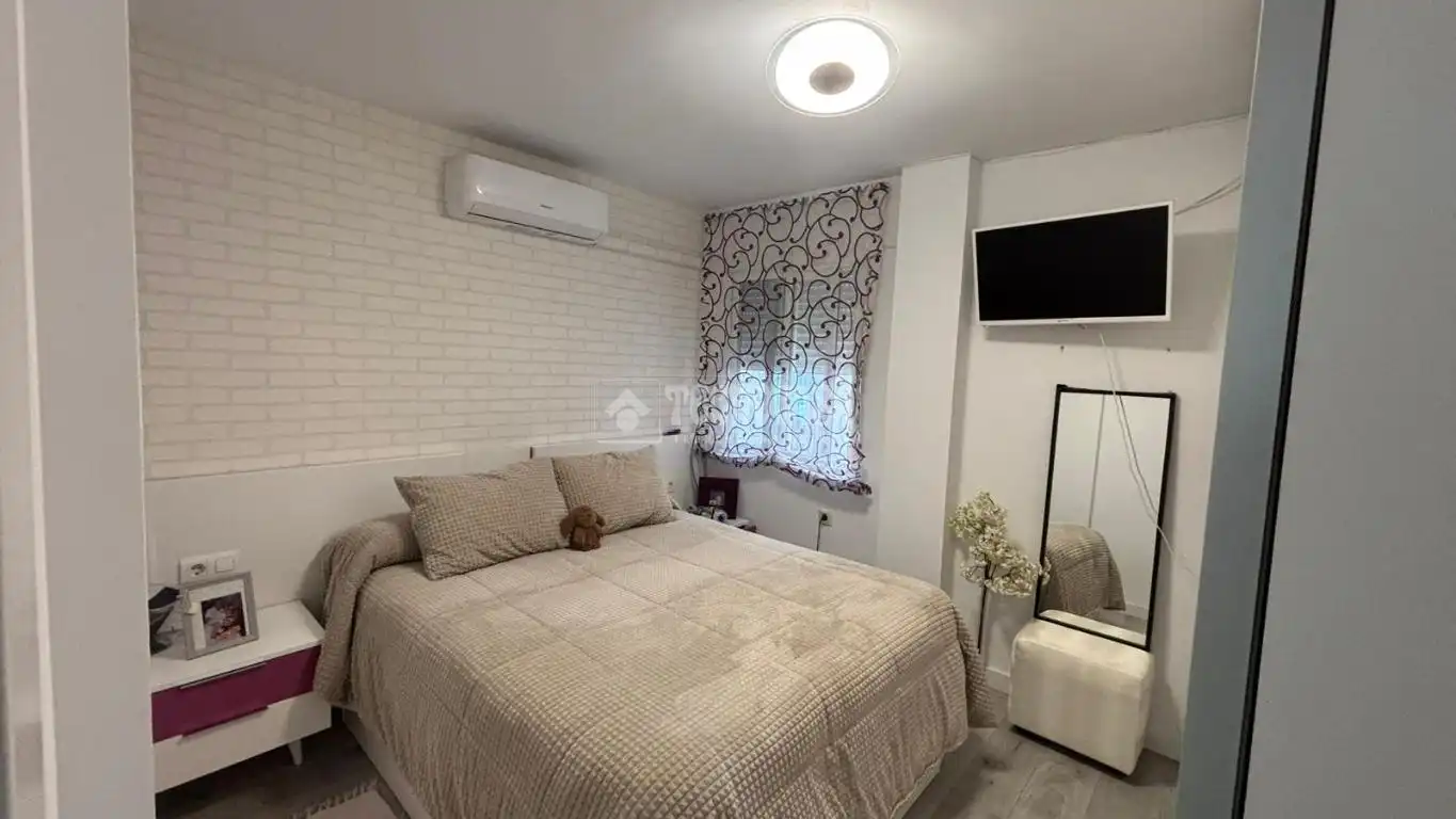 Habitación de Piso en venta en Mengíbar con Aire acondicionado y Parquet