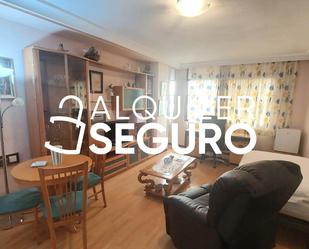 Living room of Study to rent in  Madrid Capital  with Air Conditioner