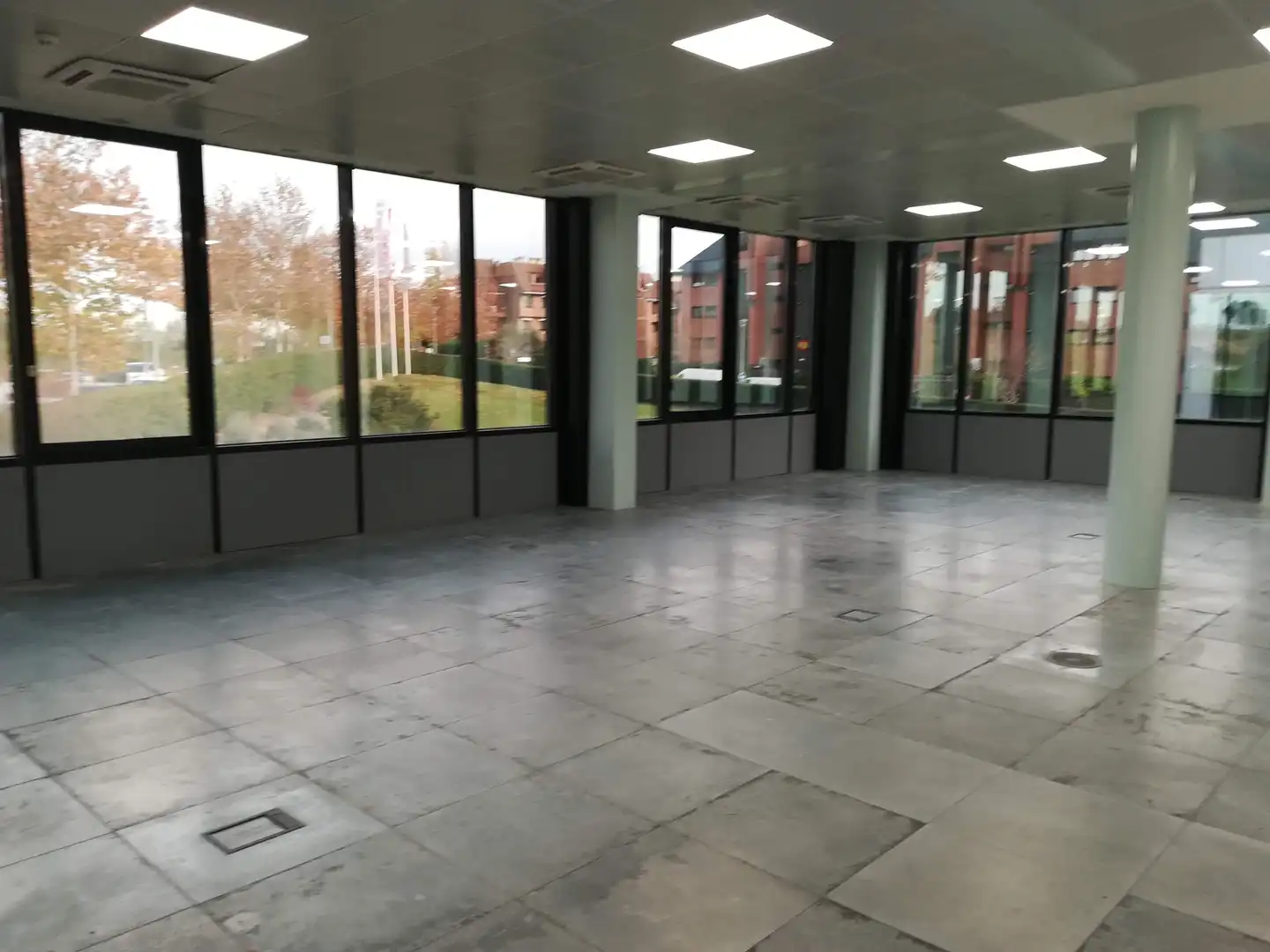 Office for rent in Pozuelo de Alarcón  with Air Conditioner