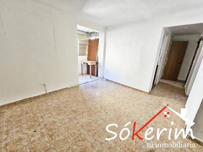 Flat for sale in  Madrid Capital  with Terrace