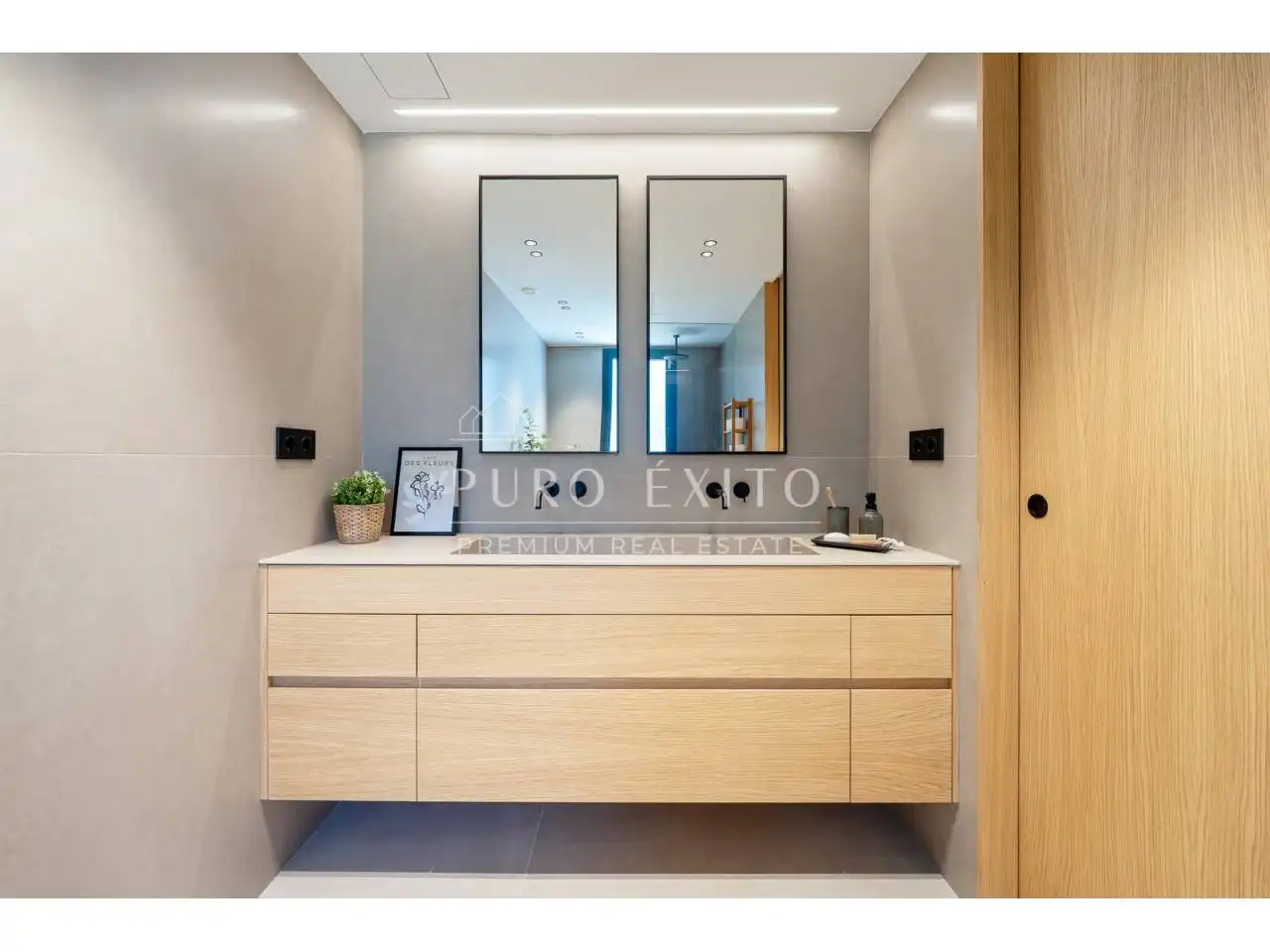 Bathroom of Houses for sale in Cambrils  with Air Conditioner, Private garden and Terrace