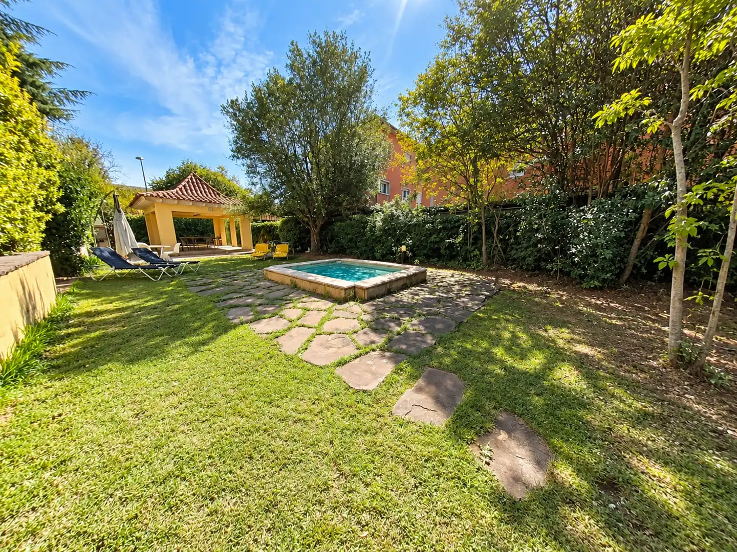 Piscina de Casa o xalet en venda en Cardedeu amb Calefacció, Jardí privat i Moblat