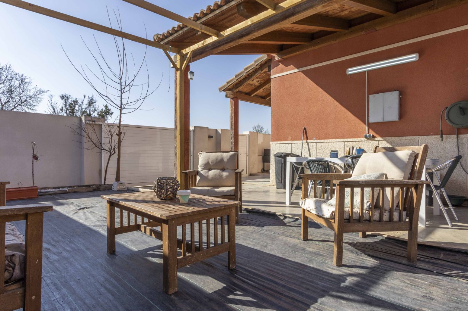 Terrace of House or chalet for sale in La Pobla de Vallbona  with Air Conditioner, Heating and Private garden