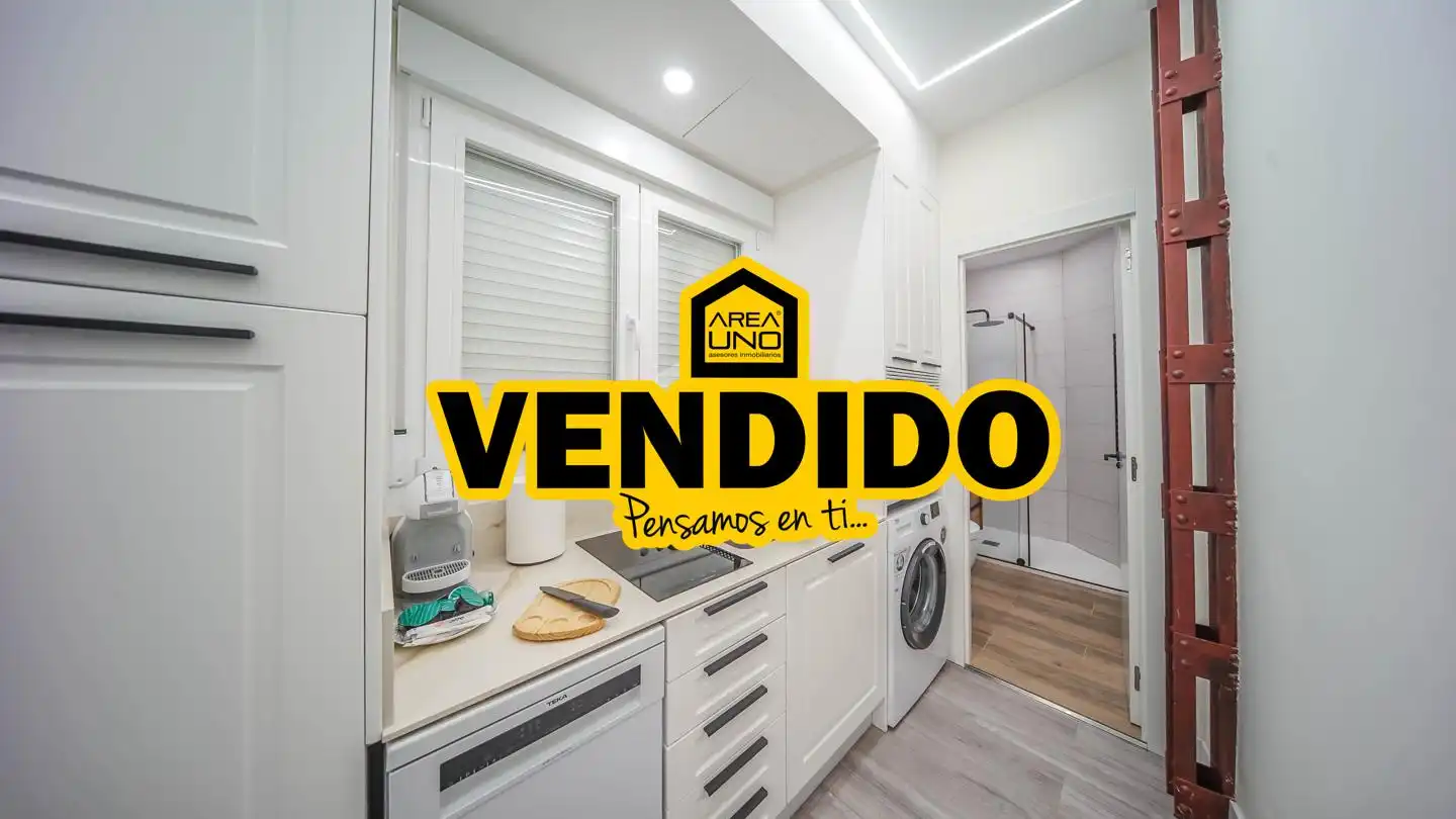 Piso con ascensor en venta en De La Arquitectura