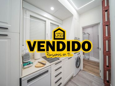 Pis amb ascensor en venda a De La Arquitectura