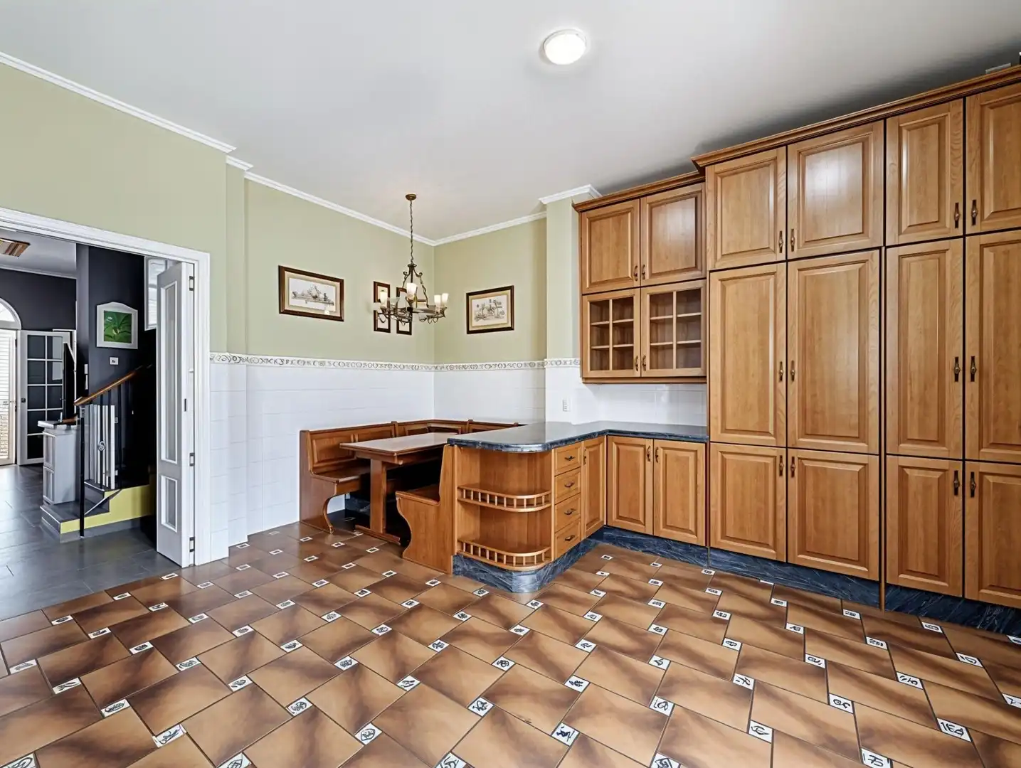 Kitchen of Houses for sale in Valencia  with Air Conditioner, Heating and Parquet flooring