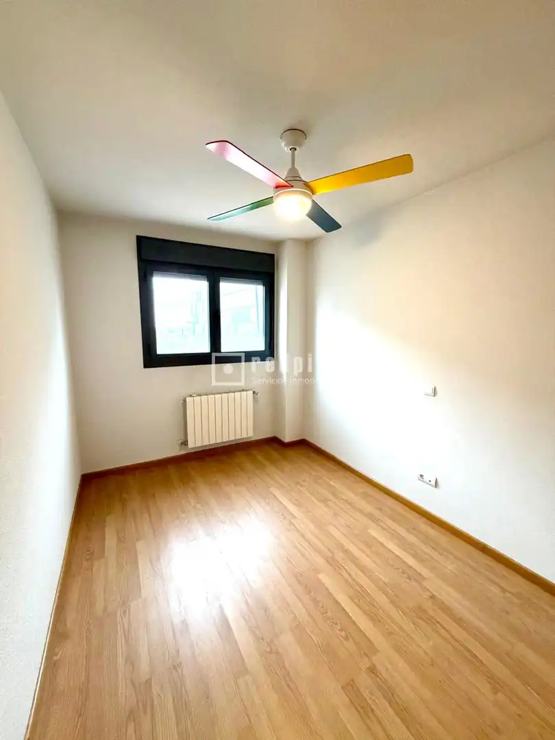 Bedroom of Flat for sale in Villa de Vallecas